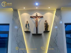 Kích thước bàn thờ công giáo