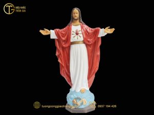 Mua tượng Chúa TPHCM