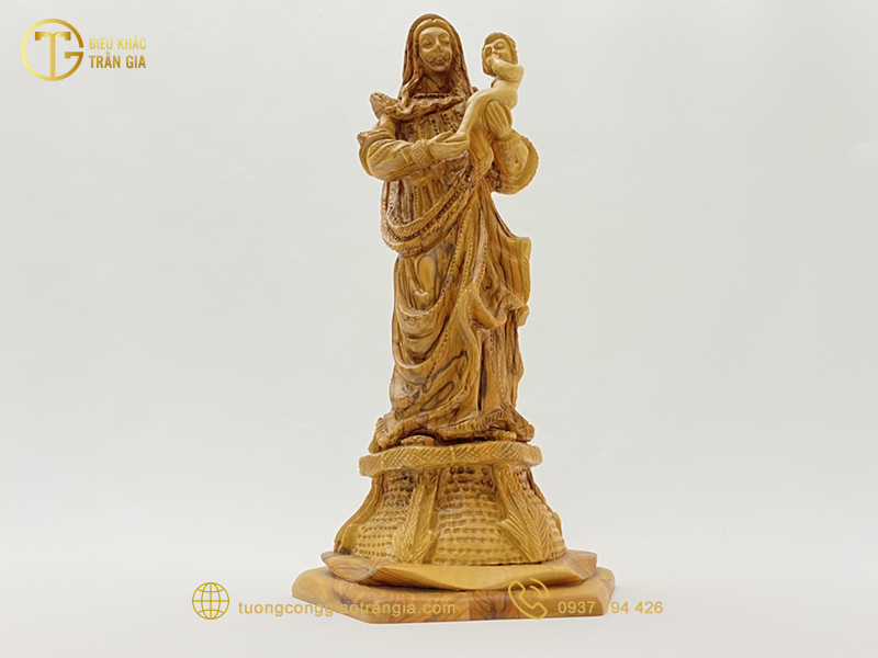 Tượng Đức Mẹ gỗ