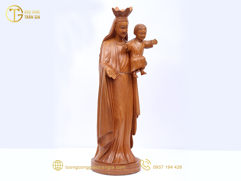 Tượng Đức Mẹ gỗ