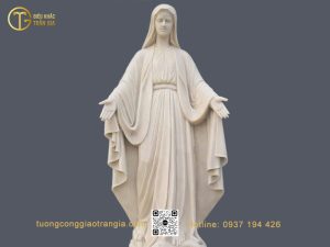 Tượng Đức Mẹ Ban Ơn bằng đá